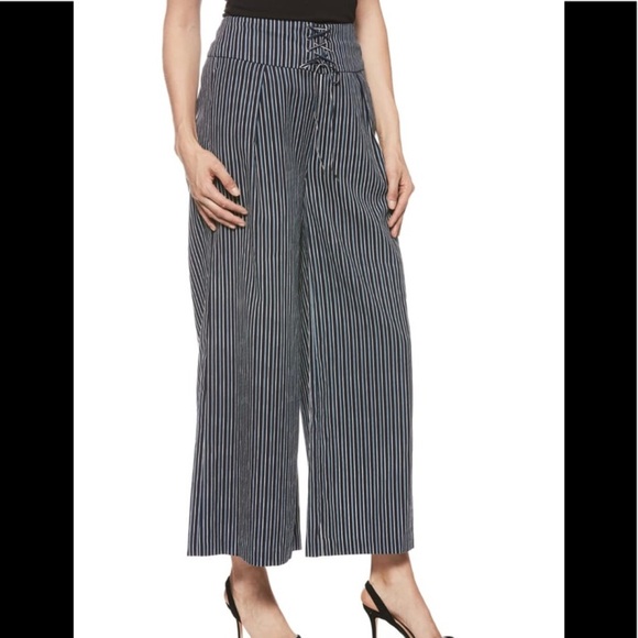 PAIGE Pants - NWT‎ PAIGE Charisma Wide Leg Cropped Pants 6